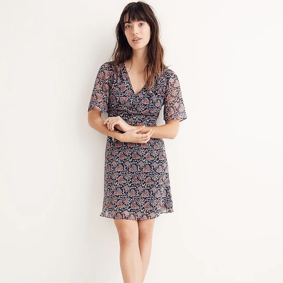 Madewell Dresses & Skirts - Madewell silk floral button front swing dress